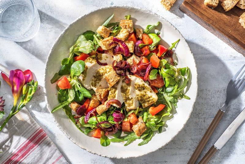 Salade de poulet à la crème de basilic
