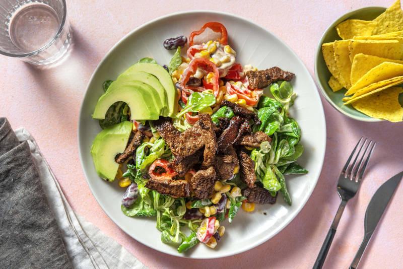 Salade mexicaine au boeuf mariné et à l'avocat