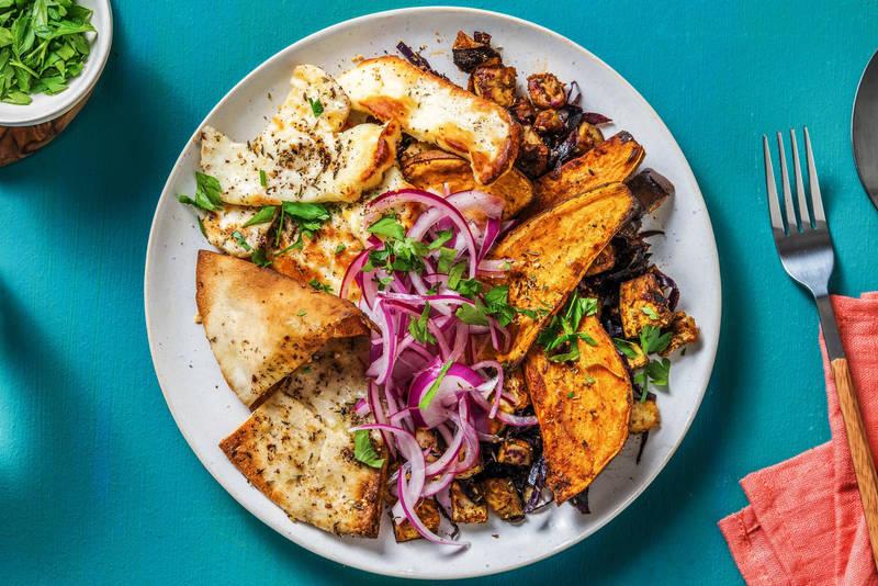 Salade orientale de patates douce, halloumi & chou rouge