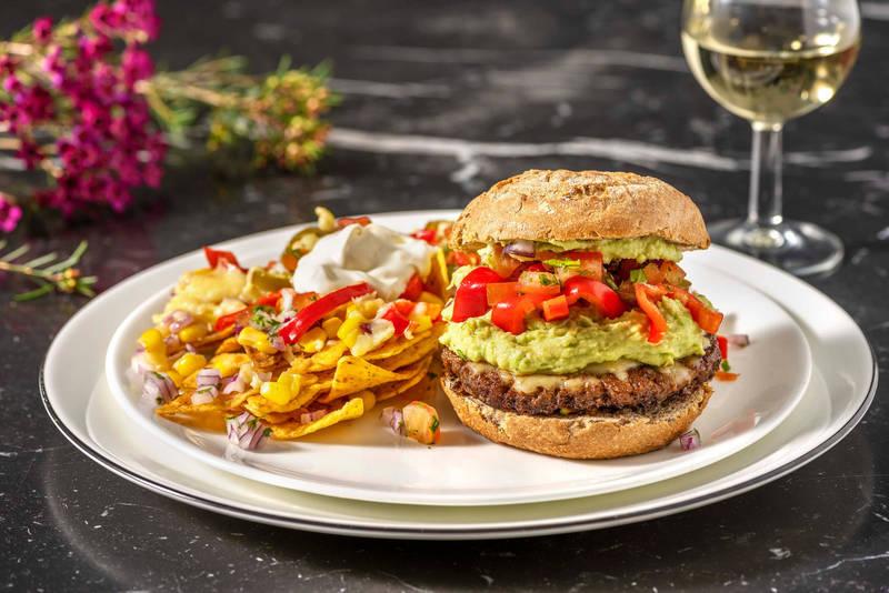 Burger de boeuf au guacamole & cheddar fondu