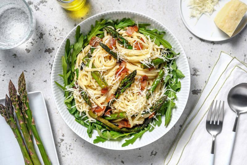 Linguine à la ricotta, asperges & lard