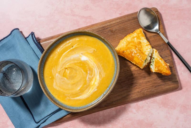 Soupe de carotte au cumin & chausson au chèvre