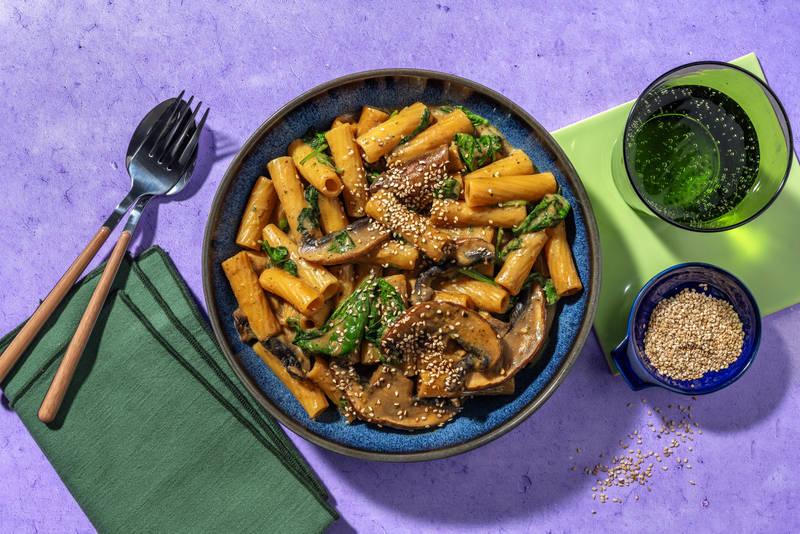 Rigatoni aux épinards, miso & portobellos