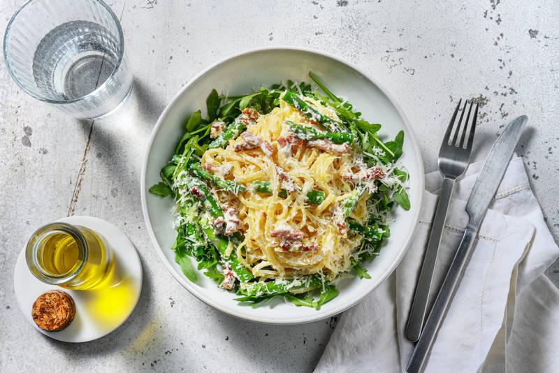 Linguine express ricotta, asperges & lardons