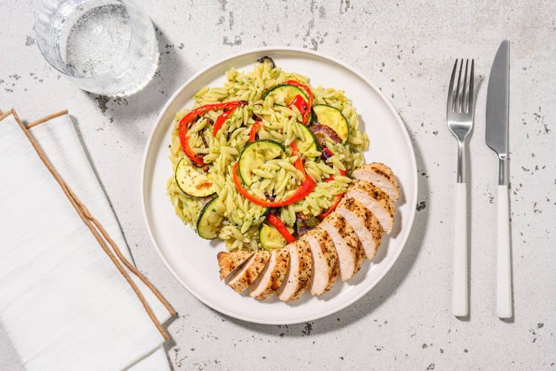 Poulet grillé & orzo aux saveurs d'été