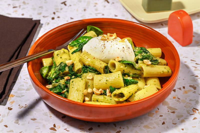 Fusilli complets au pesto verde & burrata fraîche
