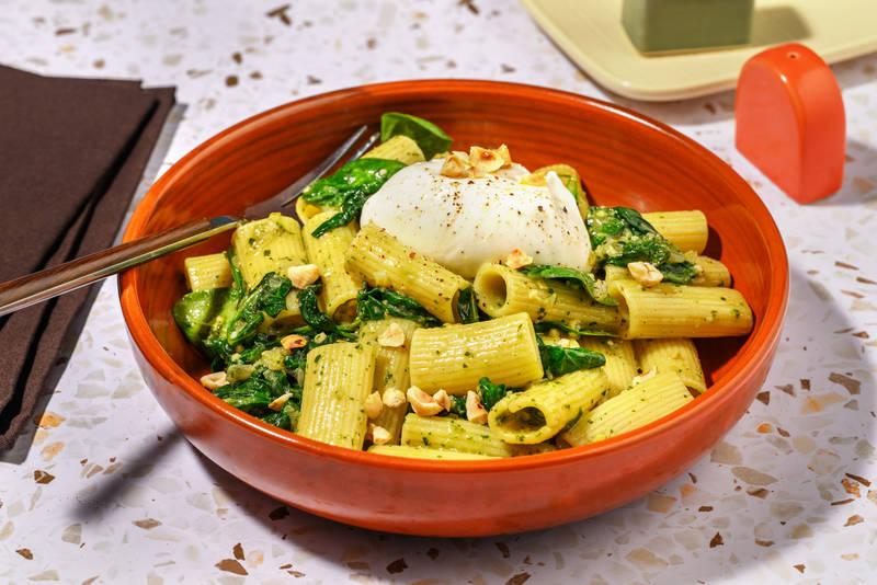 Fusilli complets pesto verde, épinards & burrata