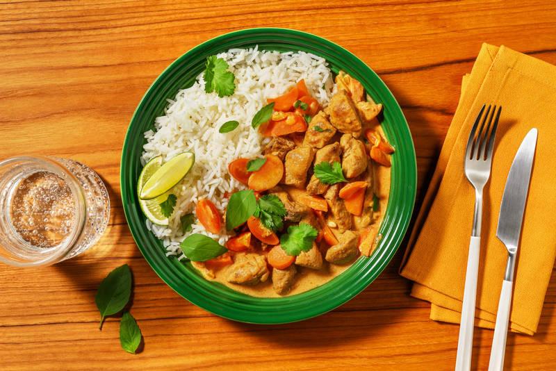Curry rouge de poulet à la thaï & riz