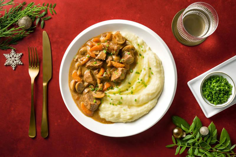 Sauté de veau, purée & sa sauce champignons