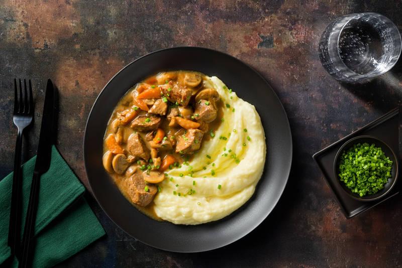 Mijoté de veau, purée & sa sauce forestière