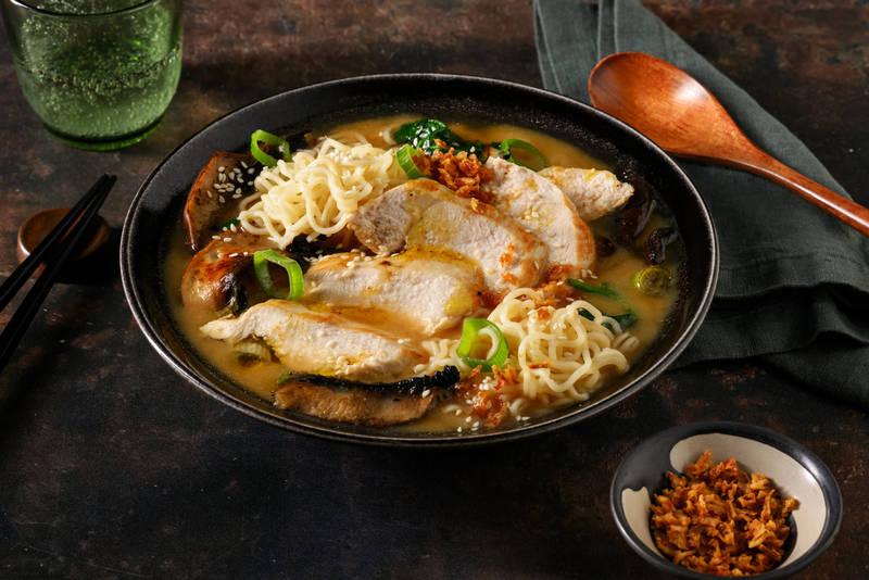 Soupe façon Miso Ramen au poulet & portobello