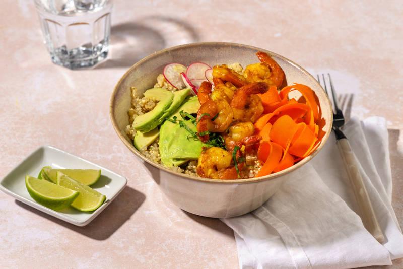 Poké bowl : quinoa, crevettes & avocat
