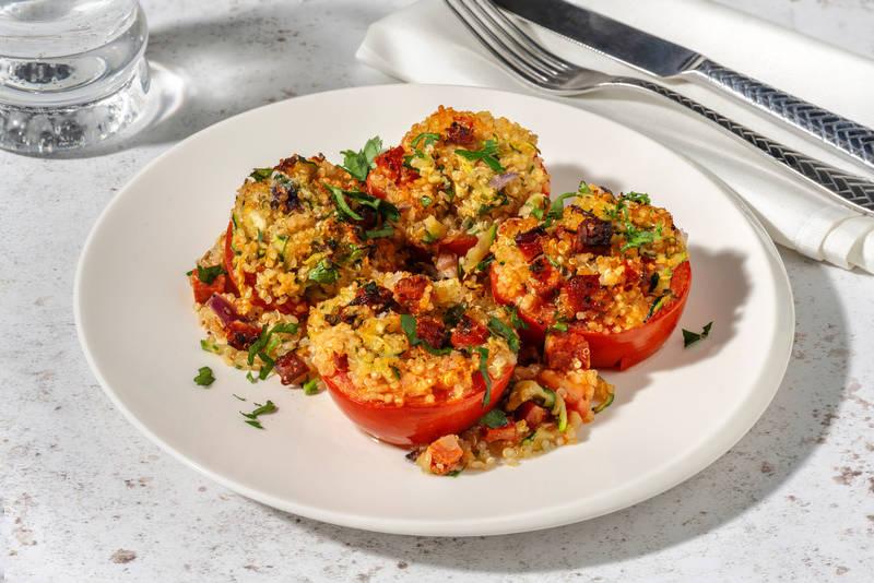 Tomates farcies au quinoa, fromage & chorizo
