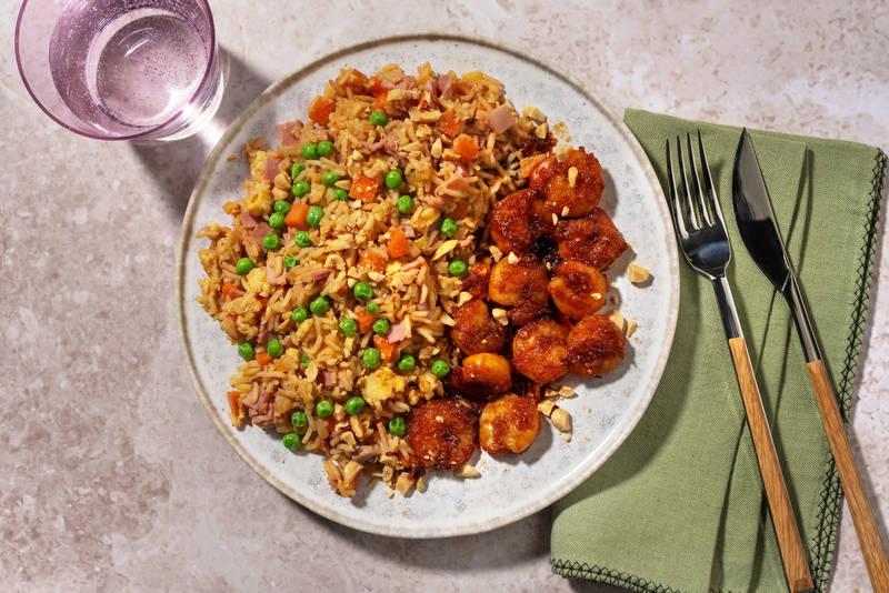 Crevettes miel-soja & riz cantonais au jambon