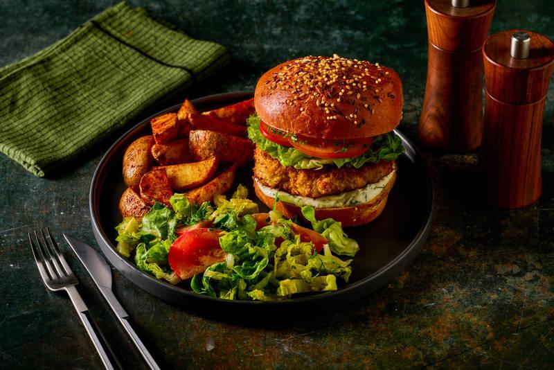 Le Saloon Burger au poulet Label rouge pané